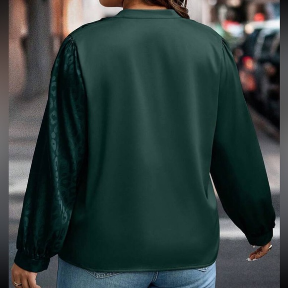 Classic Elegant Two Tone Leopard Print Top Blouse Shirt Blue - Picture 15 of 16